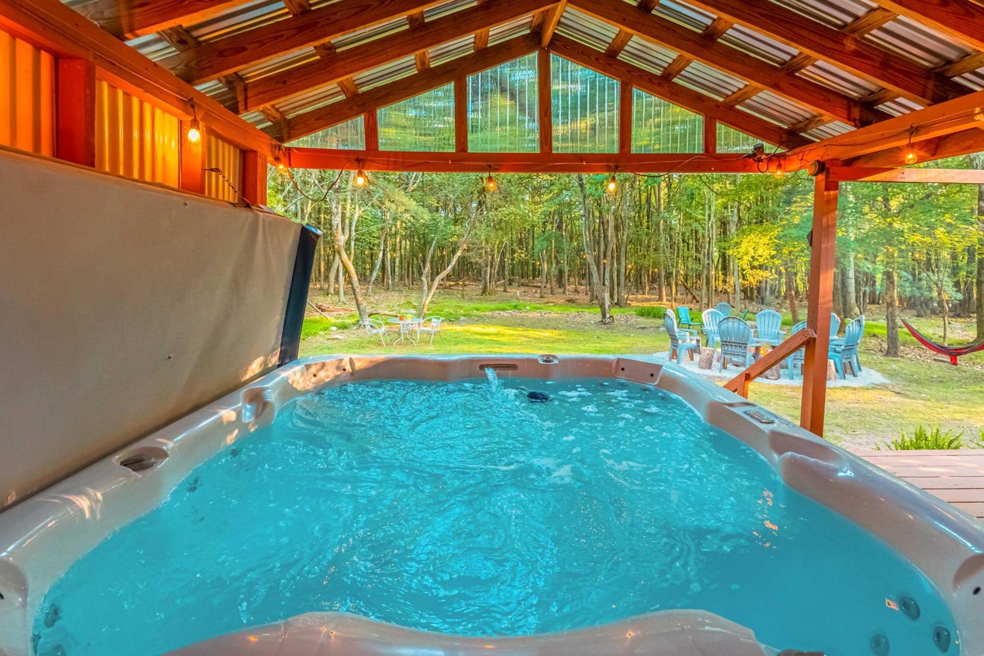 Poconos Ski Retreat With Sauna, Hot Tub, And Game Room Lake Harmony Ngoại thất bức ảnh