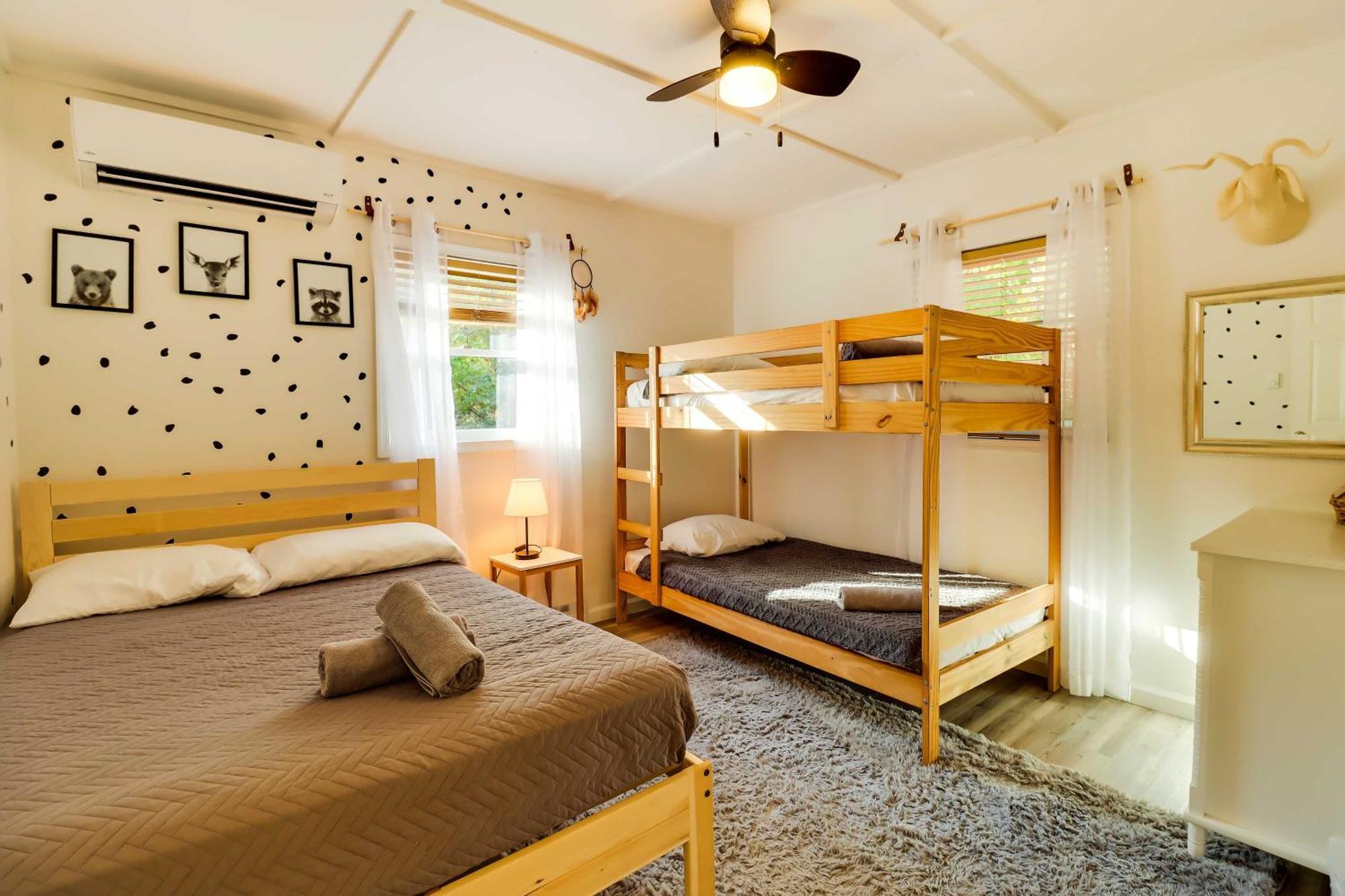Poconos Ski Retreat With Sauna, Hot Tub, And Game Room Lake Harmony Ngoại thất bức ảnh